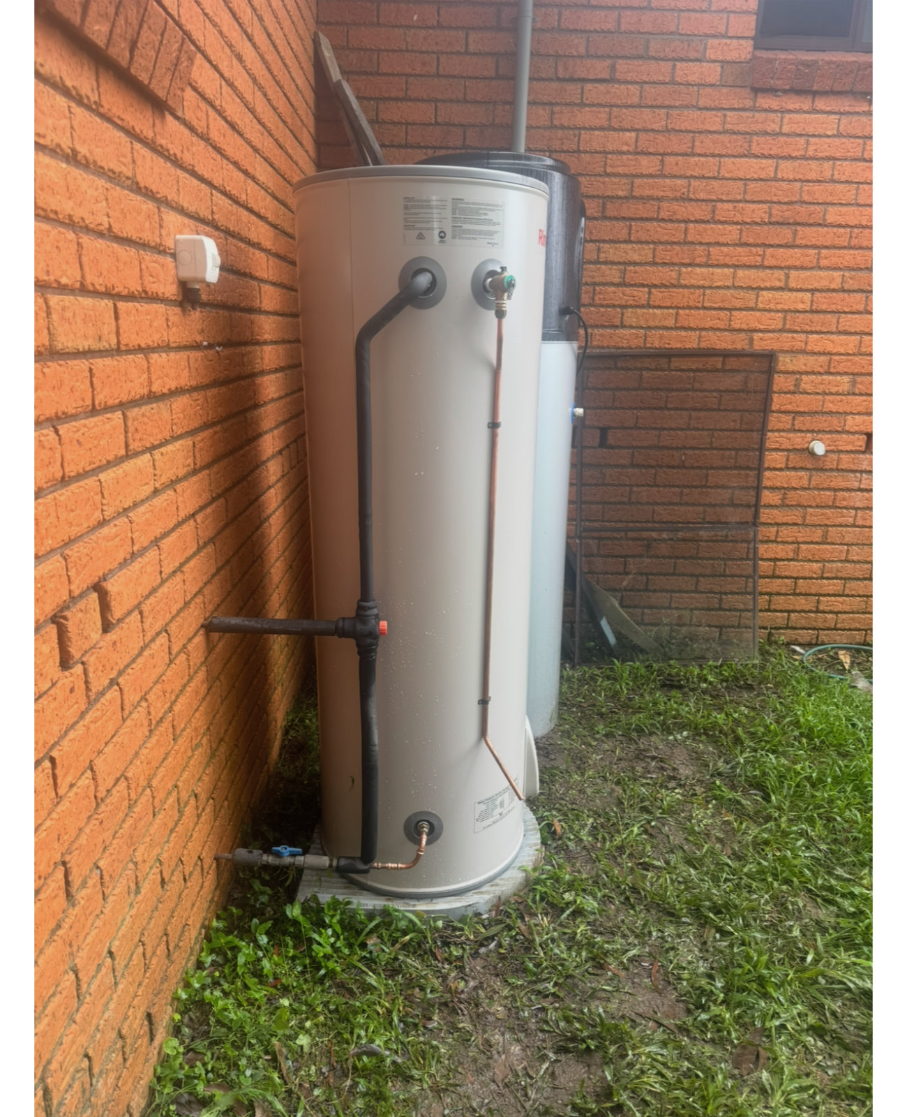 Big Crack Plumbing Work Example 3